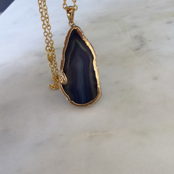 🎉HP🎉 Agate slice necklace - Picture 3 of 5